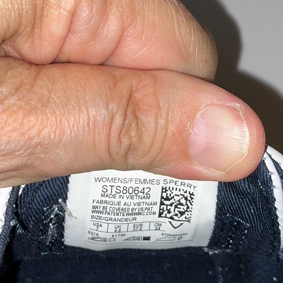 Sperry, White Leather Sneakers, Women’s Size 7. - Picture 10 of 11